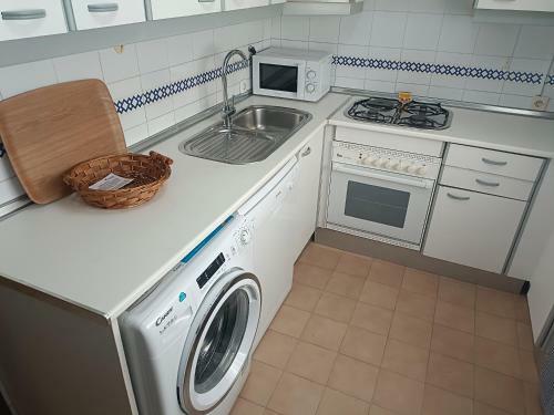 Apartamento Piso Para 6 Junto Al Acueducto. A Pasos Del Centro