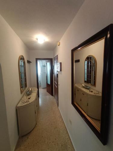 Apartamento Piso Para 6 Junto Al Acueducto. A Pasos Del Centro