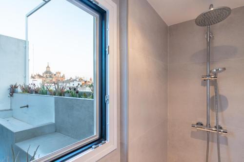 Apartamento C�ntrico Y Luminoso �tico