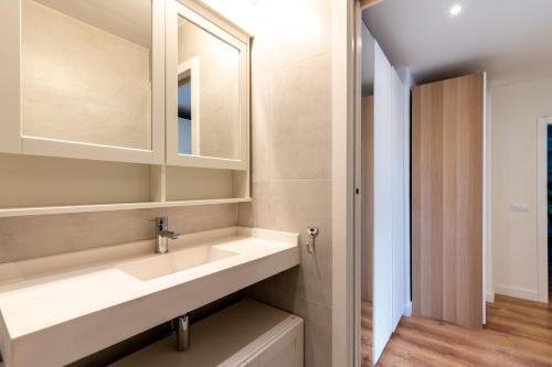 Apartamento C�ntrico Y Luminoso �tico