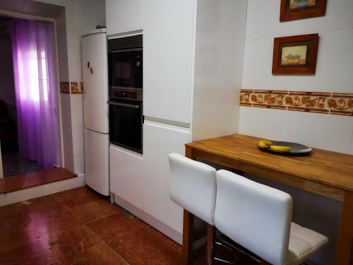 Chalet Con Jard�n, Piscina Privada Y Parking