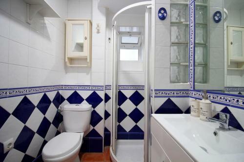 Apartamento En Barrio T�pico. Conoce La Aut�ntica Sevilla