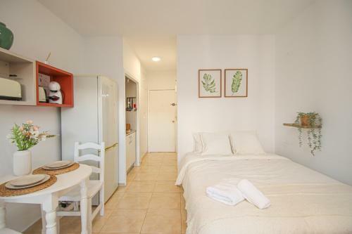 Apartamento New! Fabulous Studio W. Great Views - 15m Giralda