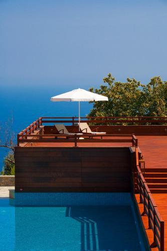 Hotel 12 Months Luxury Resort