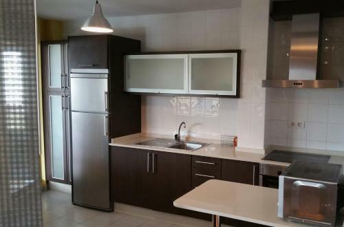Apartamento Piso Con Terraza En Las R�as Altas