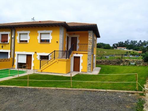 Apartamentos El Roju