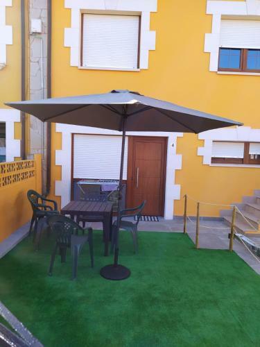 Apartamentos El Roju