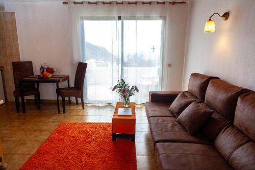 Apartamento Ventoso , Modern Rustic Stay