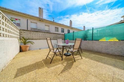 Homeholidaysrentals Anglada - Costa Barcelona