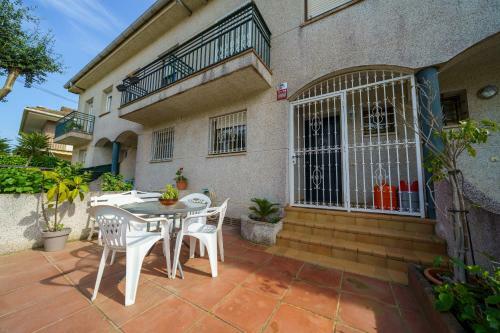Homeholidaysrentals Anglada - Costa Barcelona