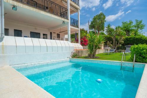 Villa Homeholidaysrentals Himalaia - Costa Barcelona
