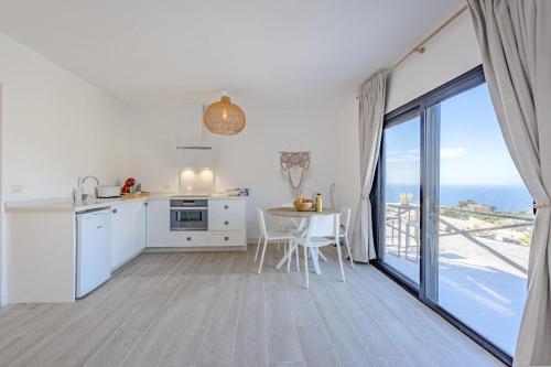 Sea View House Pride & Joy - Adults Only