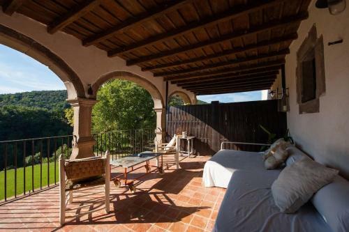 Villa Huge Charming Manor House. Waterfall & Volcanoes