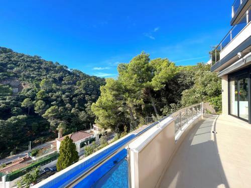 Villa De Lujo Con Vistas Al Mar Y Piscina Privada