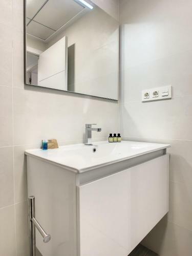 Elisa Beach Apartment - 8209