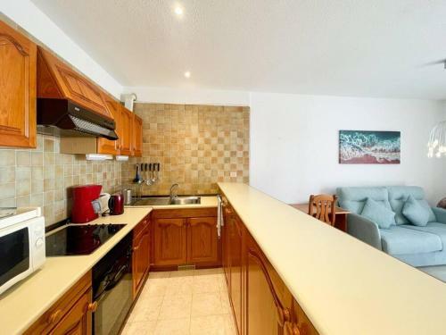 Apartamento Calle Tamara 2-9