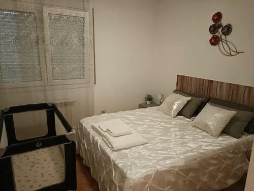 Casa Con Jard�n Y Piscina Privada.