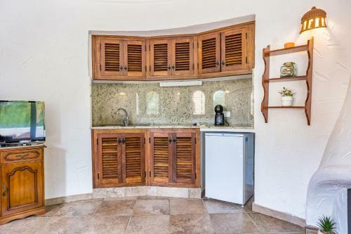 Apartment Oasis Cala Santanyi With Shared Pool