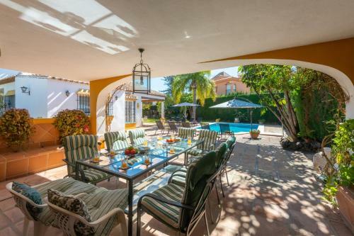 Villa Sierrezuela Sol By Villa Plus