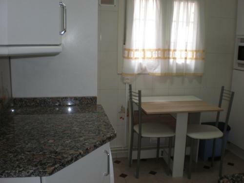 Apartamento Coqueto Piso Buena Ubicaci�n