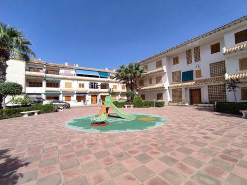 Apartamento C�modo A 300 Metros De La Playa