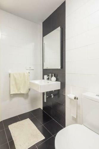 Apartamento Piso En Ribeira, Primera L�nea.