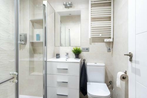 Apartamento Camilo Alonso Vega