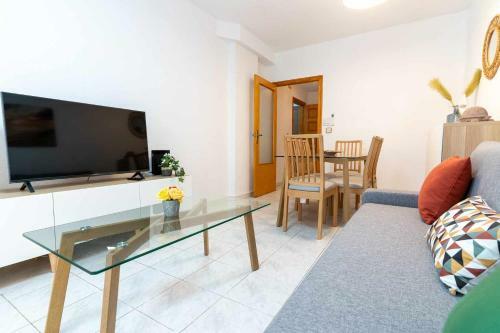 Apartamento Terraza AA Ascensor 1 Min Playa Equipado