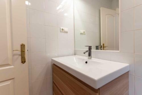 Rentafive Urb Piscina Chalet Terrazas 23143