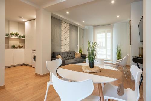 Apartamento Tur�stico Santander Con Terraza Para 5 Personas, Lapera