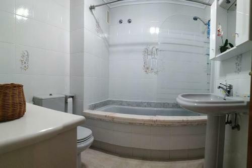 Apartamento Piso Espacioso En El Centro Con Plaza De Garage