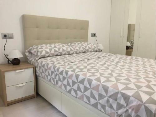 Bonito Apartamento En Tetu�n