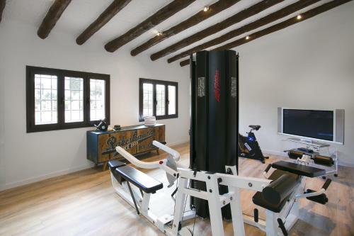 Villa Masia Roca Rodona