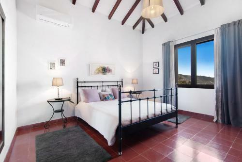 Finca Madro�al