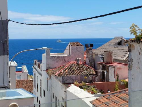 Casita Drago - Cozy Traditional House With Nice Terrace