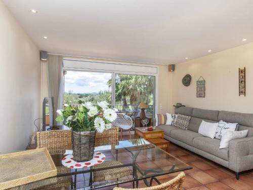 Apartment Les Oliviers By Interhome