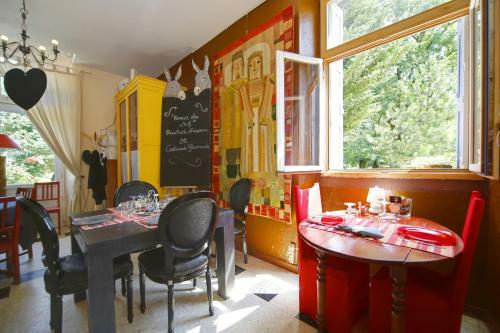 Hotel La Gare Aux Anes