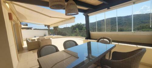 Luminoso Apartamento San Roque Golf Club