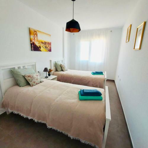Apartamento Los Pinos De Salvador Dal�