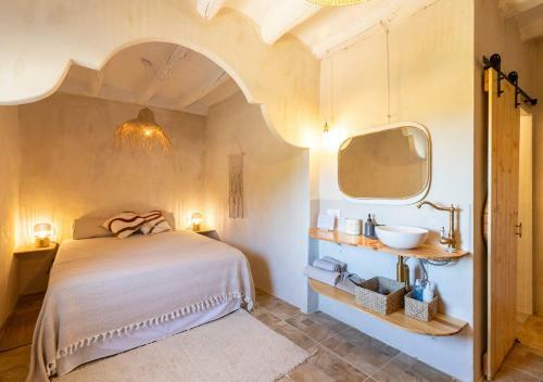 Bed & Breakfast Masia Aubareda