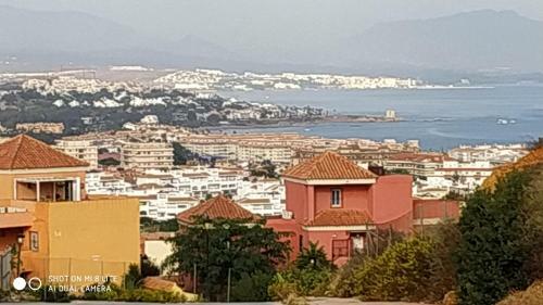 Apartamento Residencial La Duquesa Suites Golf & Gardens