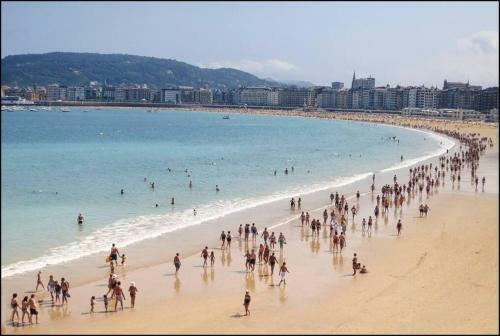 Apartamento Suite+ Parking Cerrado-reg. Ess 00013