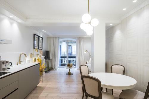 Apartamento Brand New? Beachfront ?3 Min Old Town Nuun