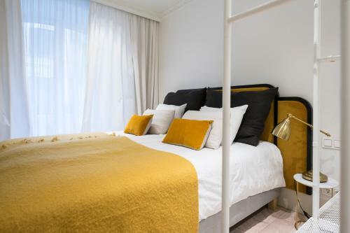 Apartamento Brand New? Beachfront ?3 Min Old Town Nuun