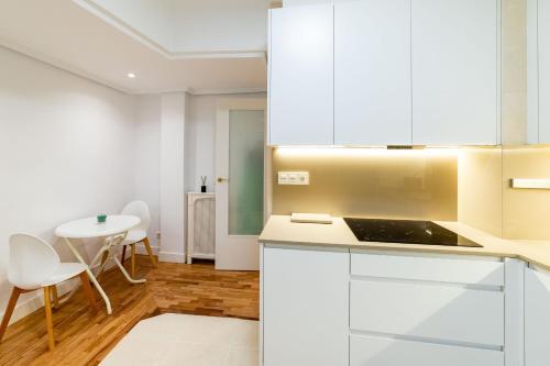 Cute And Comfy Apartment By Cisan Rentals