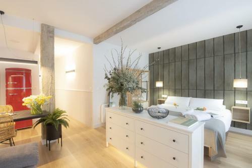 Shiny By Oldtown Apartments