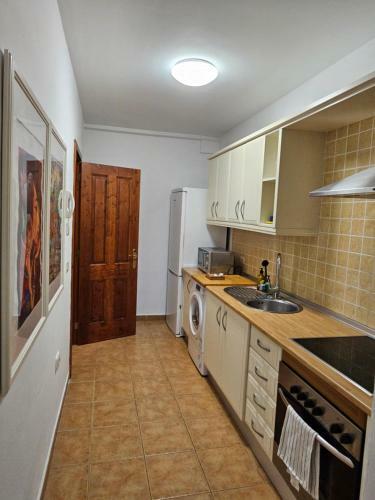 Apartamento Para�so Del Camello Parking Y Jacuzzi Privado