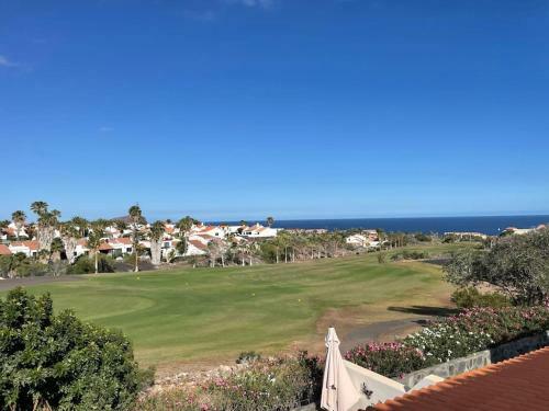 Palm Villa 1 Bed Apartment Overlooking Golf Course