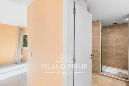 Private Villa In Golf Del Sur