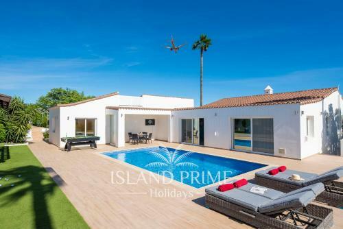 Private Villa In Golf Del Sur